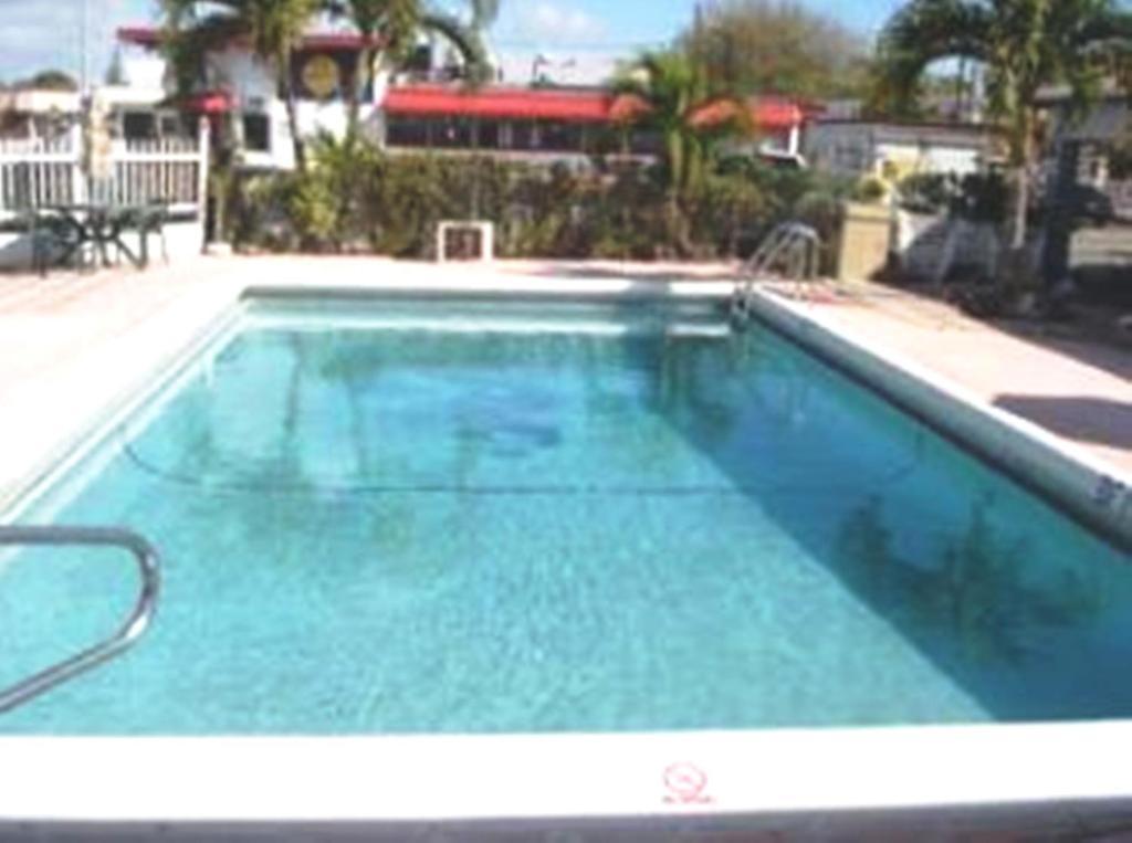 Adobe Hacienda Motel Hollywood Ngoại thất bức ảnh