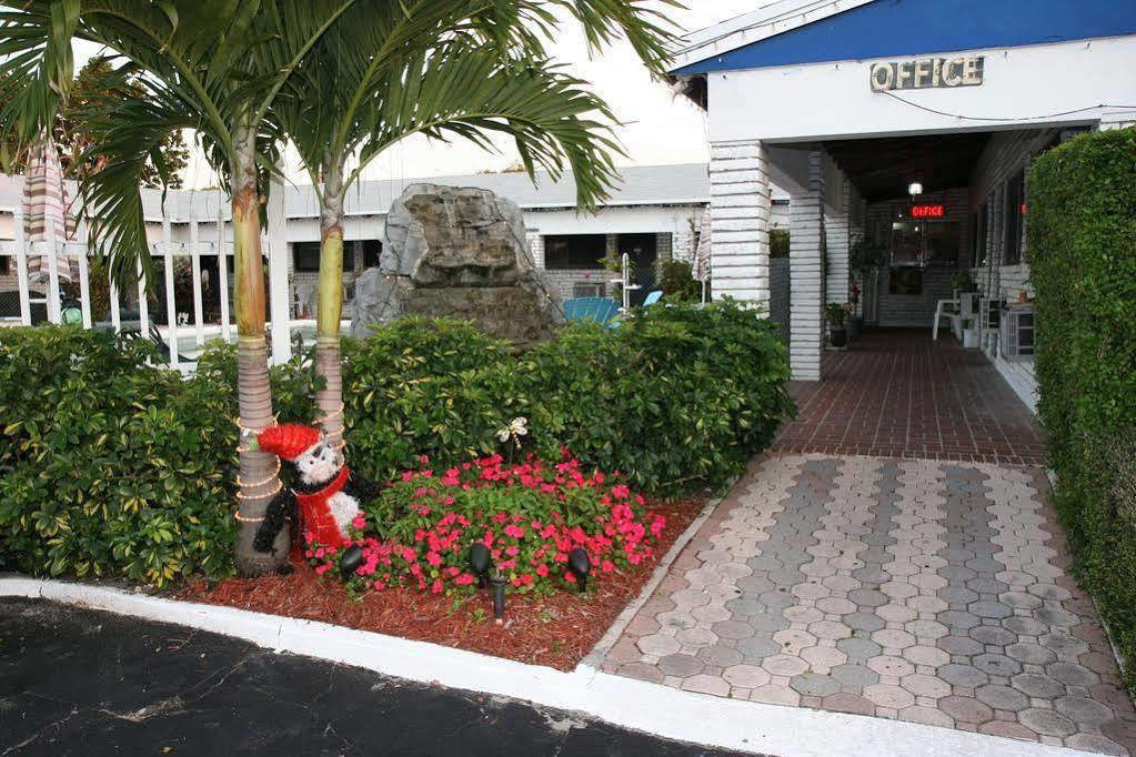 Adobe Hacienda Motel Hollywood Ngoại thất bức ảnh